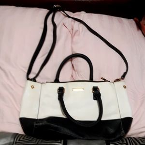 Call it Spring purse